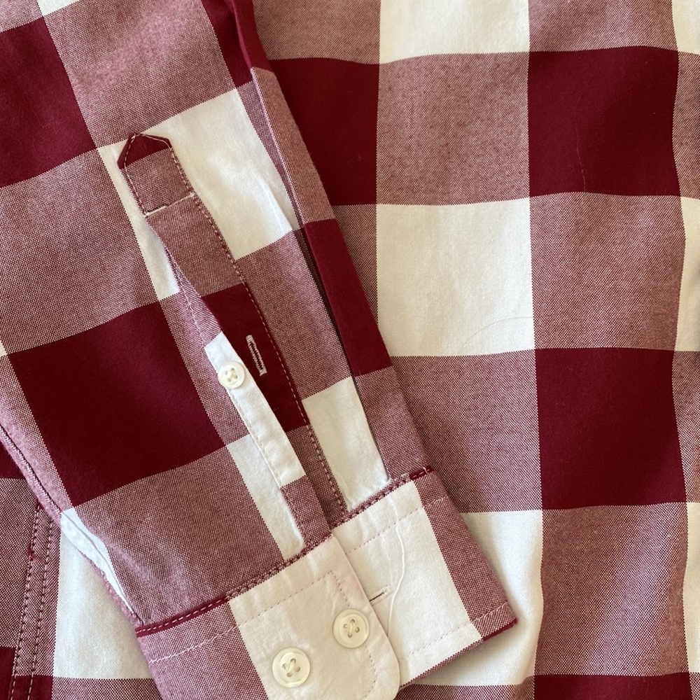 Express Soft Wash ButtonDown - Picture 3 of 6